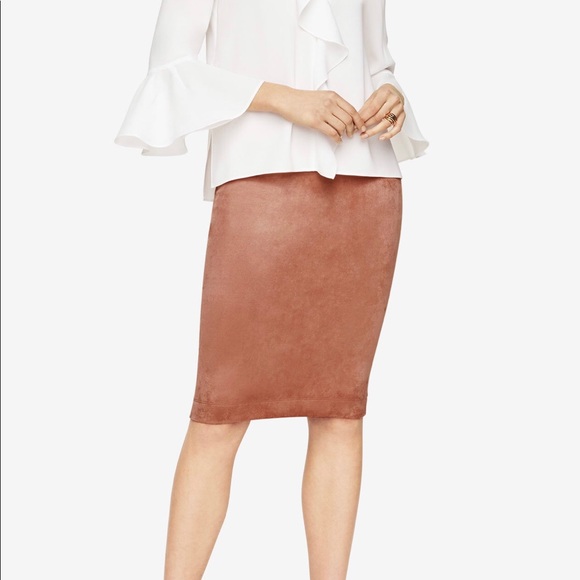 Large crepe white ruffle blouse BCBG MaxAzria - Picture 2 of 8